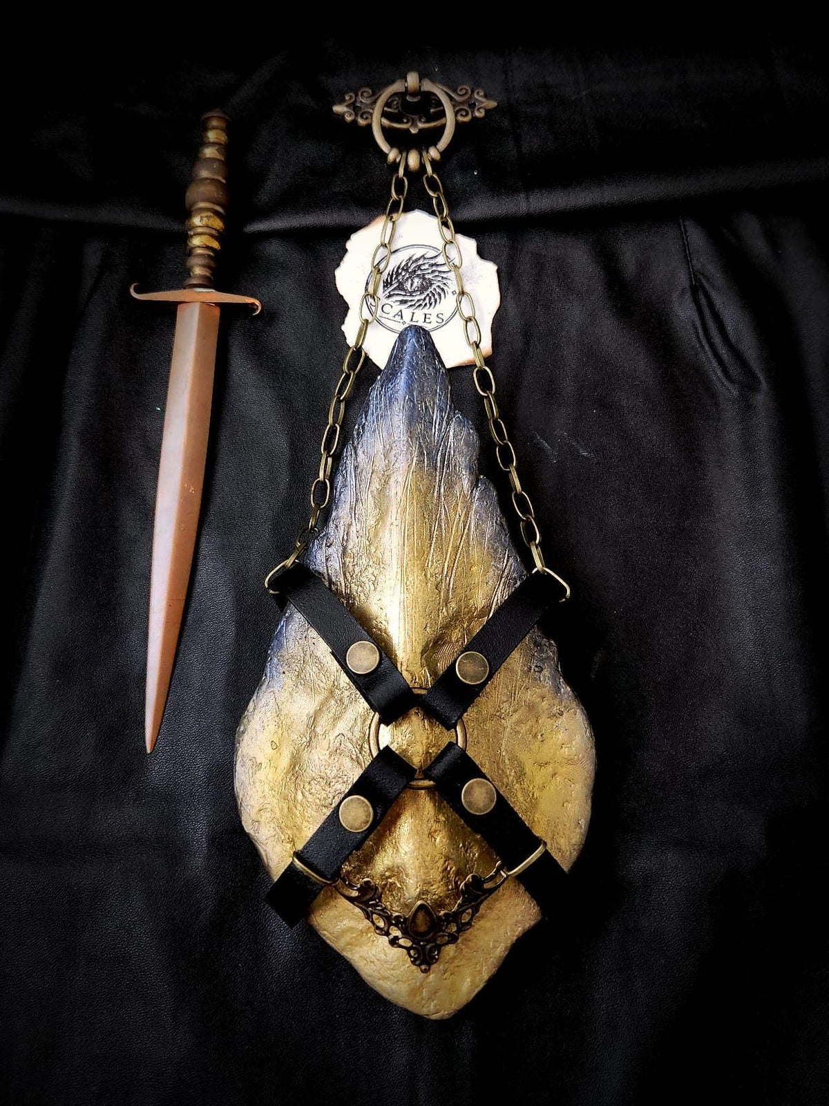 Écaille de Sunfyre avec harnais en cuir de vachette